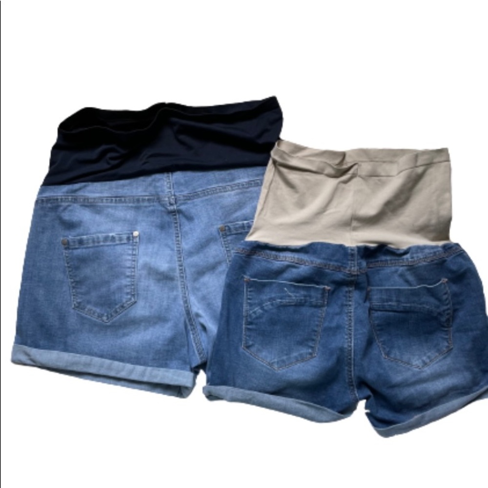 2pairs of maternity Jean shorts. Size Large